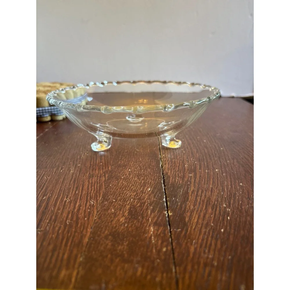 Vintage Clear Glass Footed Bowl Scalloped Rim 3 Legged Candy Nut Dish 7 Inch